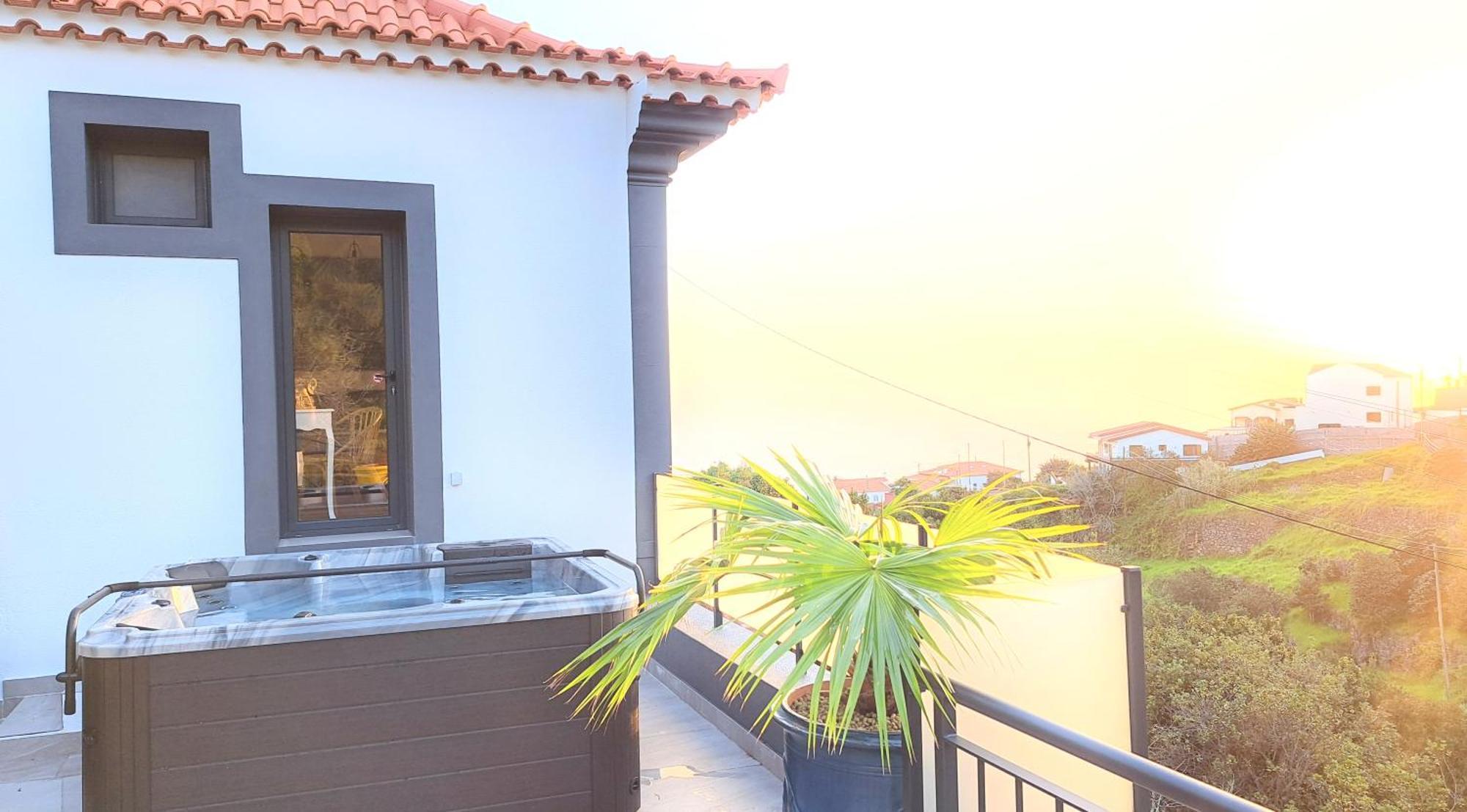 Espirito Do Mar - Premium Villa With Jacuzzi Estreito Da Calheta Екстериор снимка