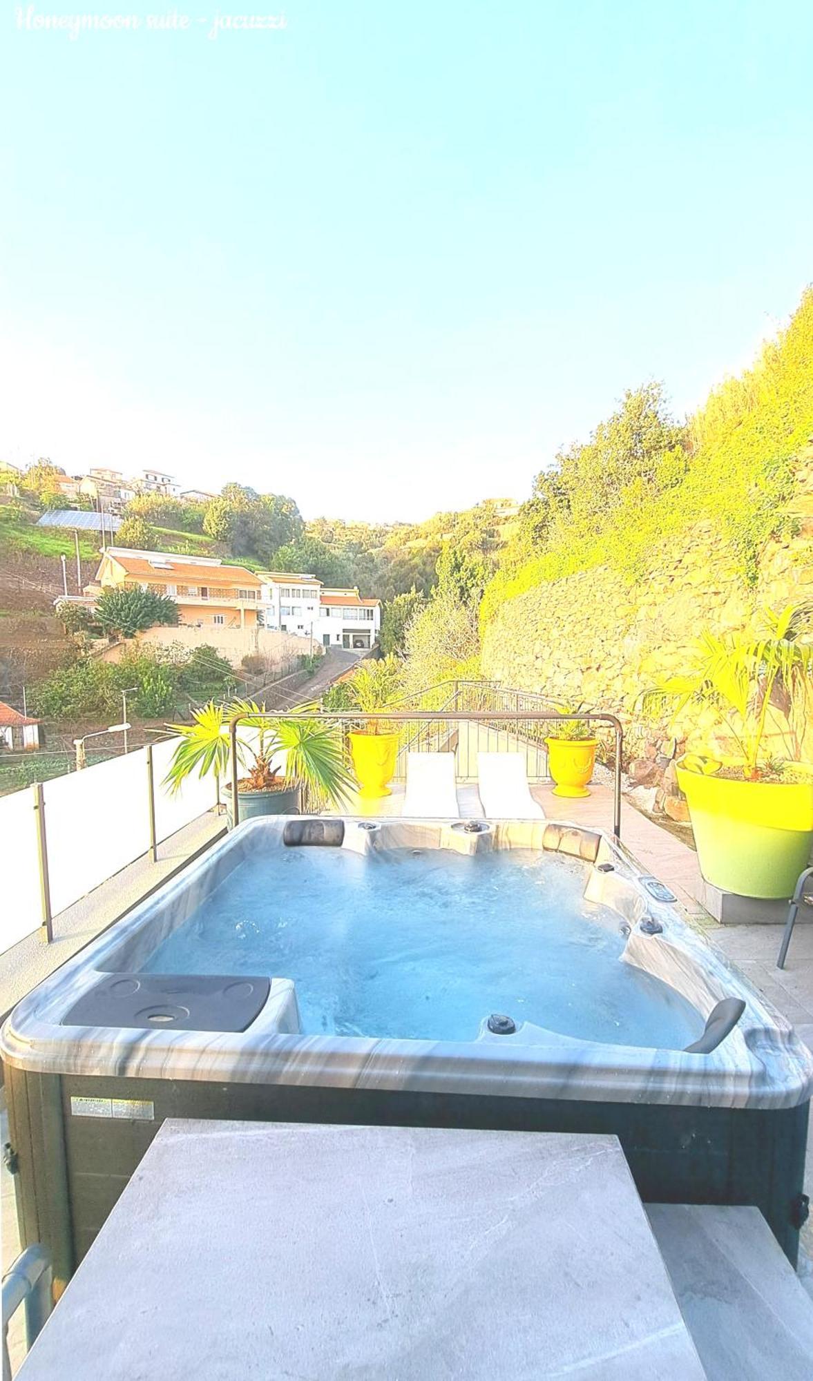 Espirito Do Mar - Premium Villa With Jacuzzi Estreito Da Calheta Екстериор снимка